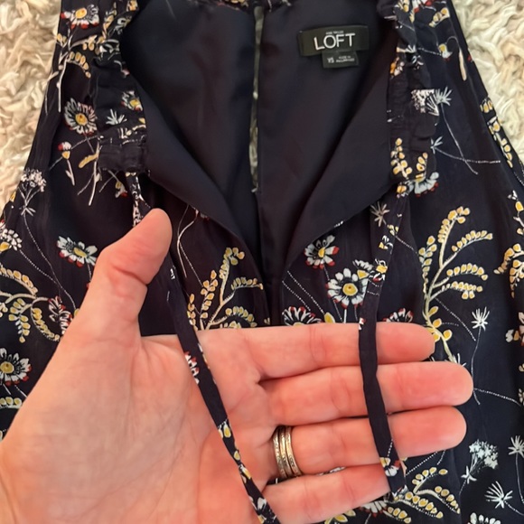 Loft floral romper size XS - Picture 4 of 10